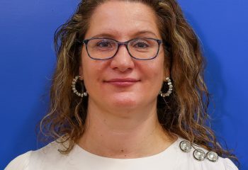 Vivien Mucsi Vivien Mucsi